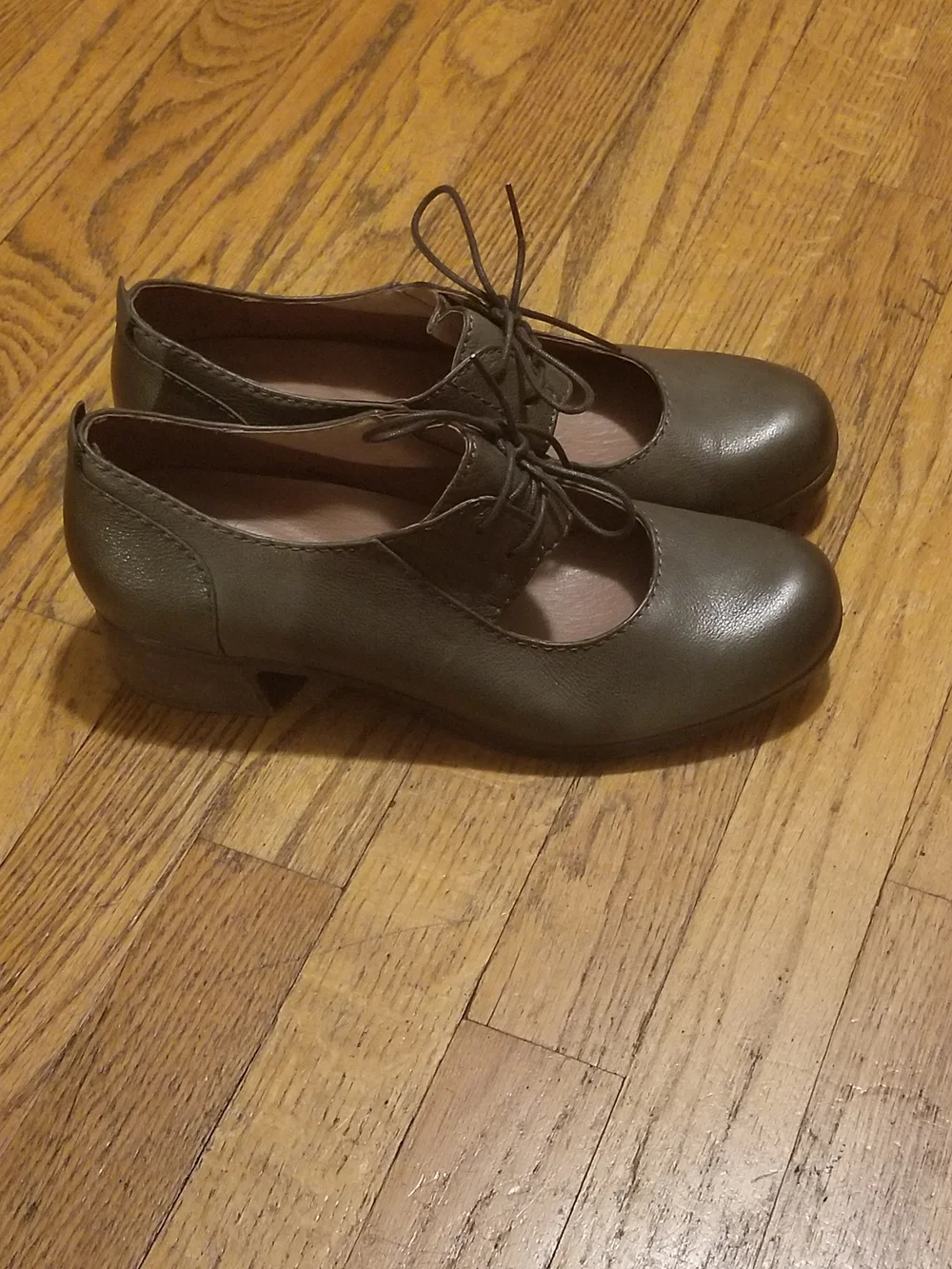 Dansko Larose Womens Olive Green Leather Lace Up Mary Jane Shoes in size 10 (41)